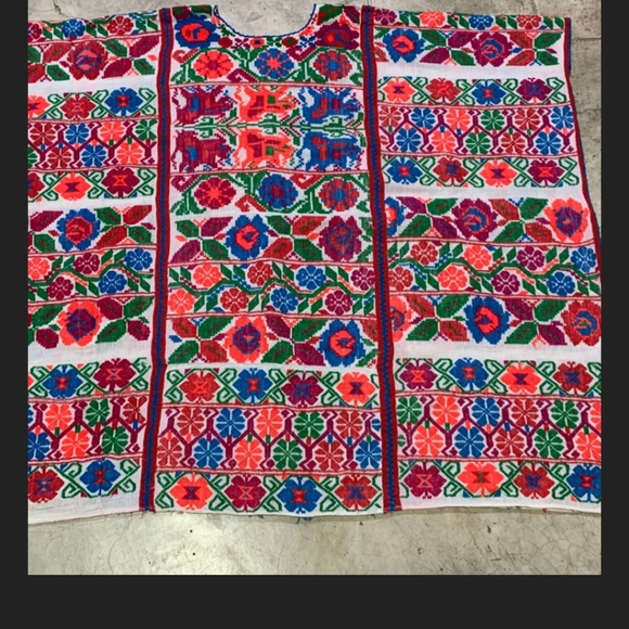 RARE COLLECTOR'S ITEM - One of a Kind, True Vintage Amuzgo Mexican Huipil - Picture 7 of 10